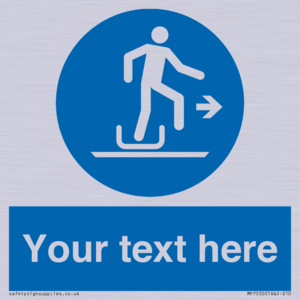 Custom Alighting from a toboggan to the right